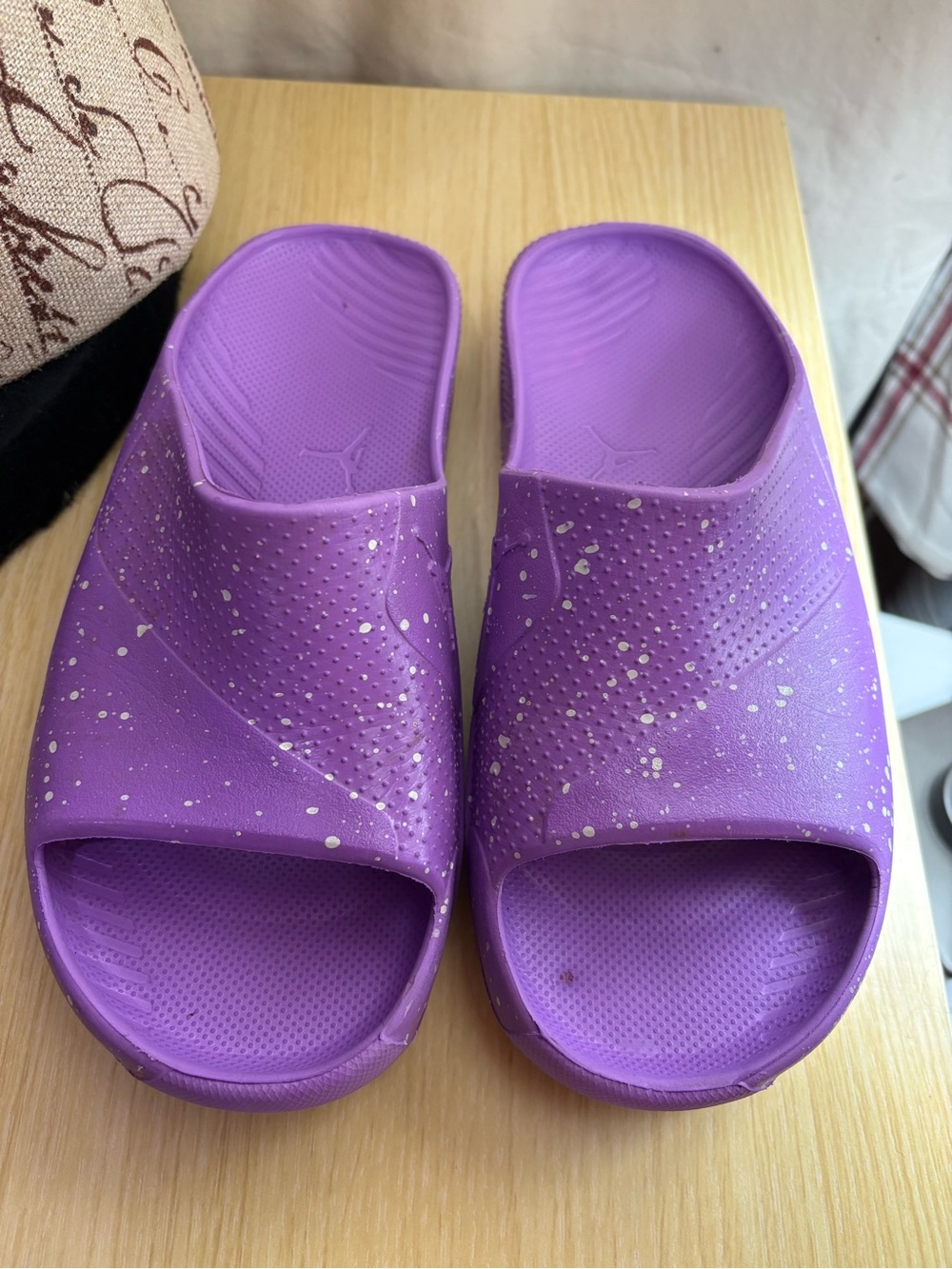 Air Jordan Women’s   Post Slide in the Purple Speckled. Size 5